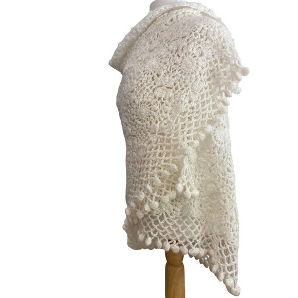 Handmade White Crochet knit Ruana Shawl Wrap With Floral Patterns & Pom-Pom Edge - Picture 2 of 9